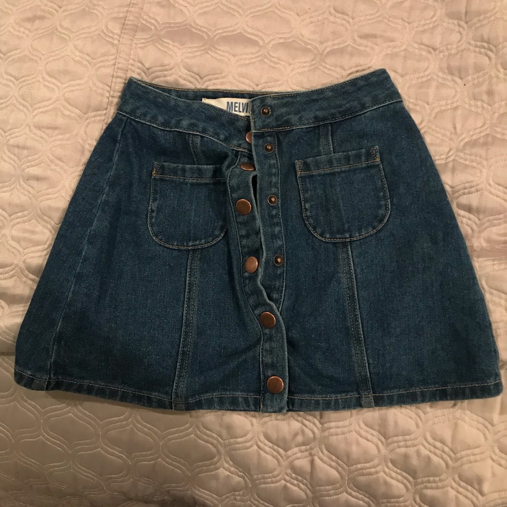 Brandy Melville skirt